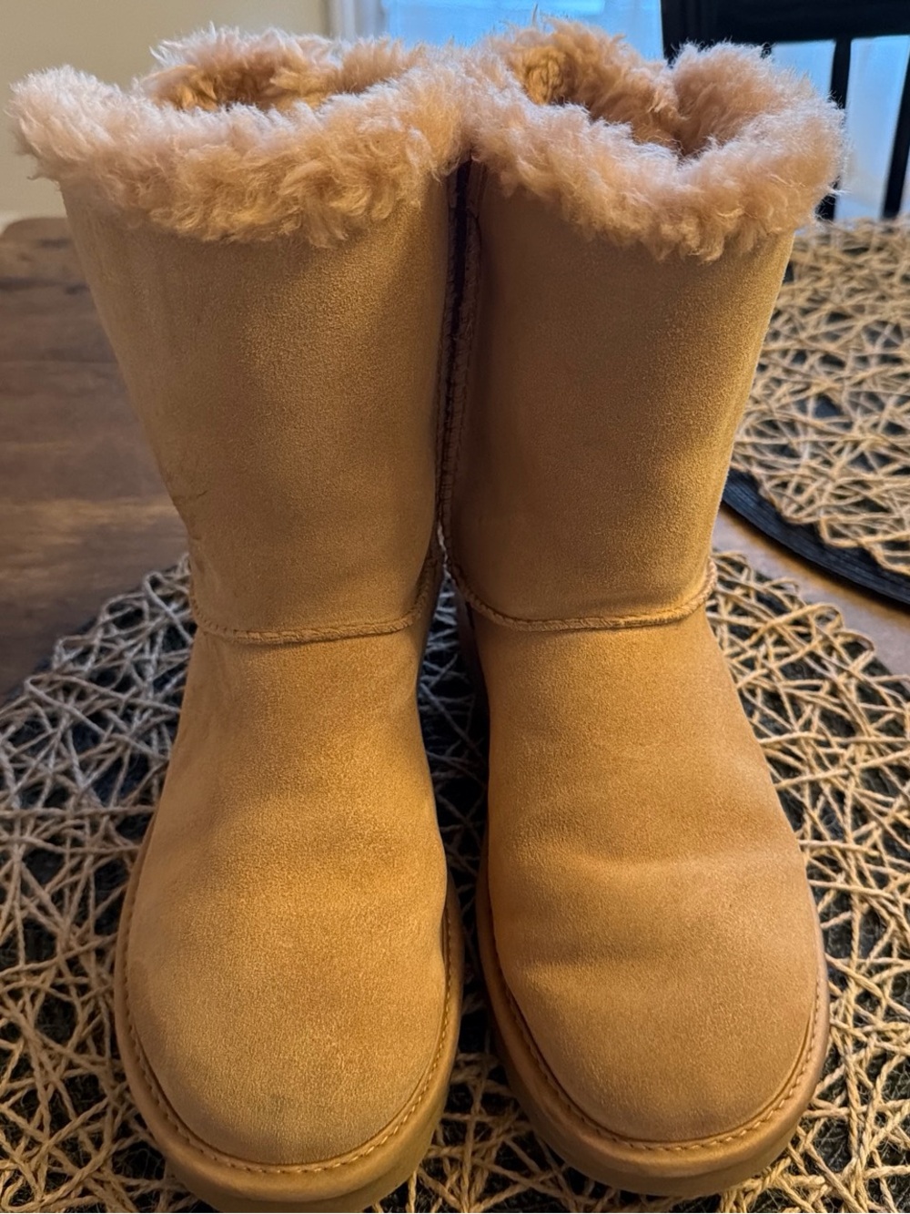 Women's Baileys Bow Ugg boots